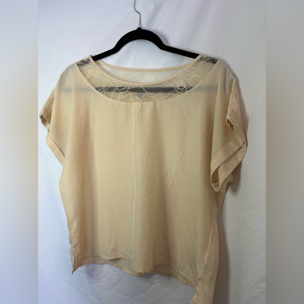 Forever 21 Cream Lace Blouse